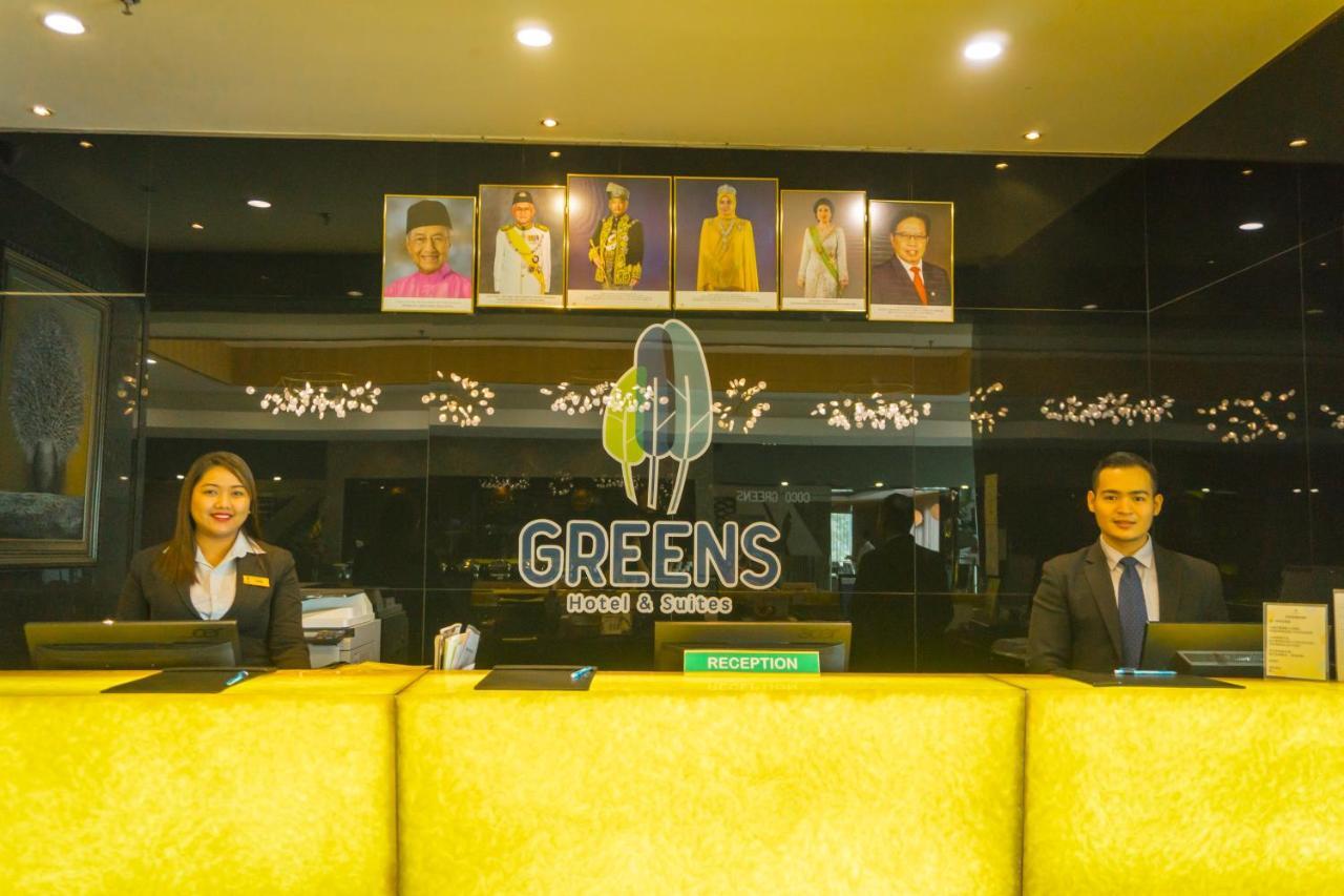 Greens Hotel & Suites Бинтулу Экстерьер фото